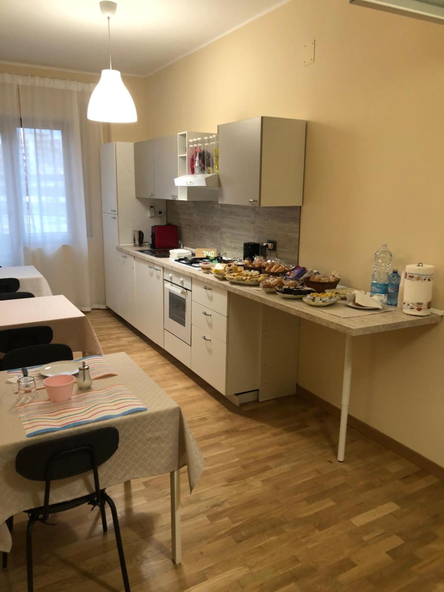 Moon River Guest House Pescara Extérieur photo