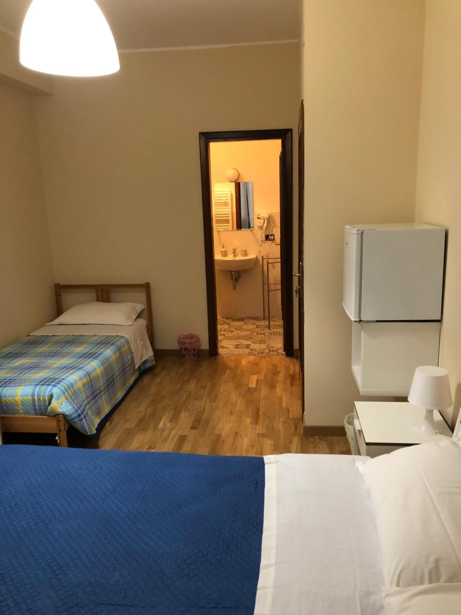 Moon River Guest House Pescara Extérieur photo