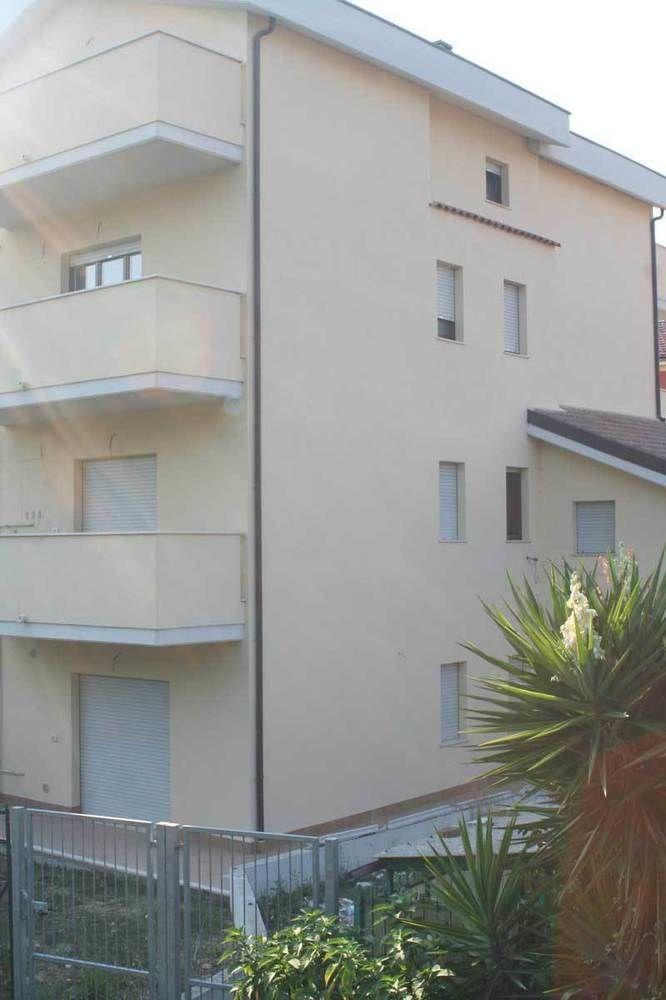Moon River Guest House Pescara Extérieur photo